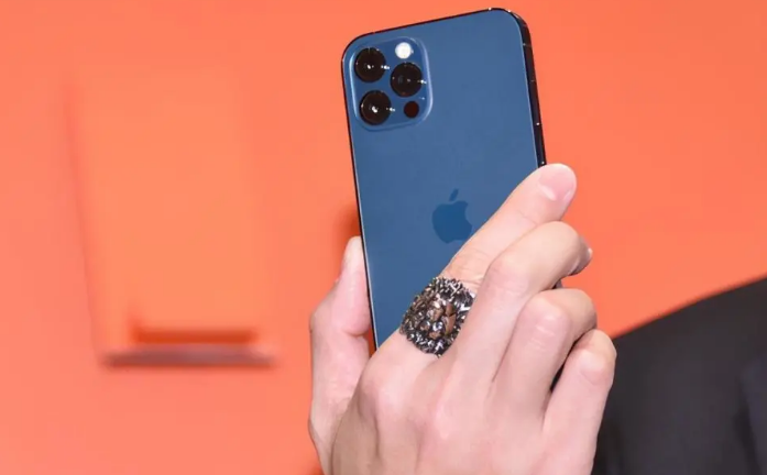 蔡甸苹果手机维修分享iPhone12系列重启方法教程 